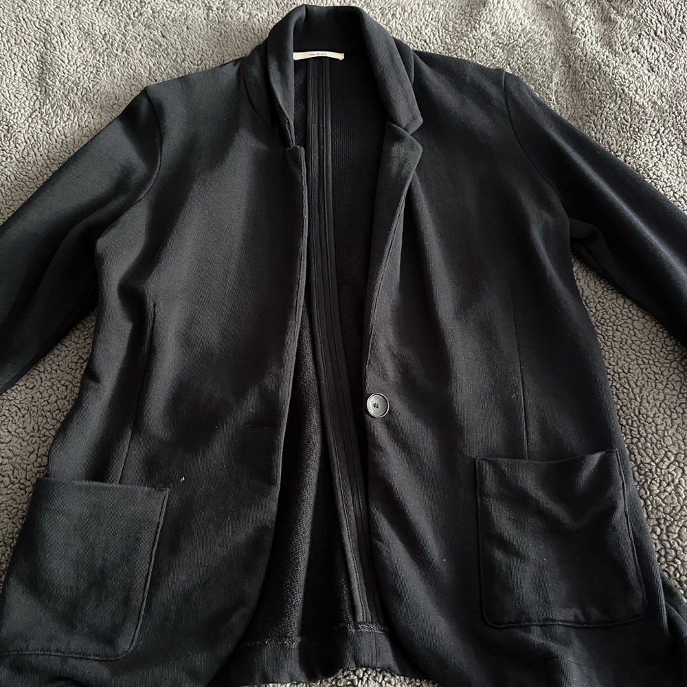 Elegant Black Women's Blazer